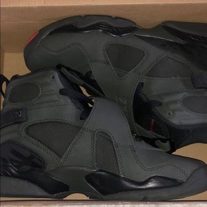 Air Jordan’s 8 BG
